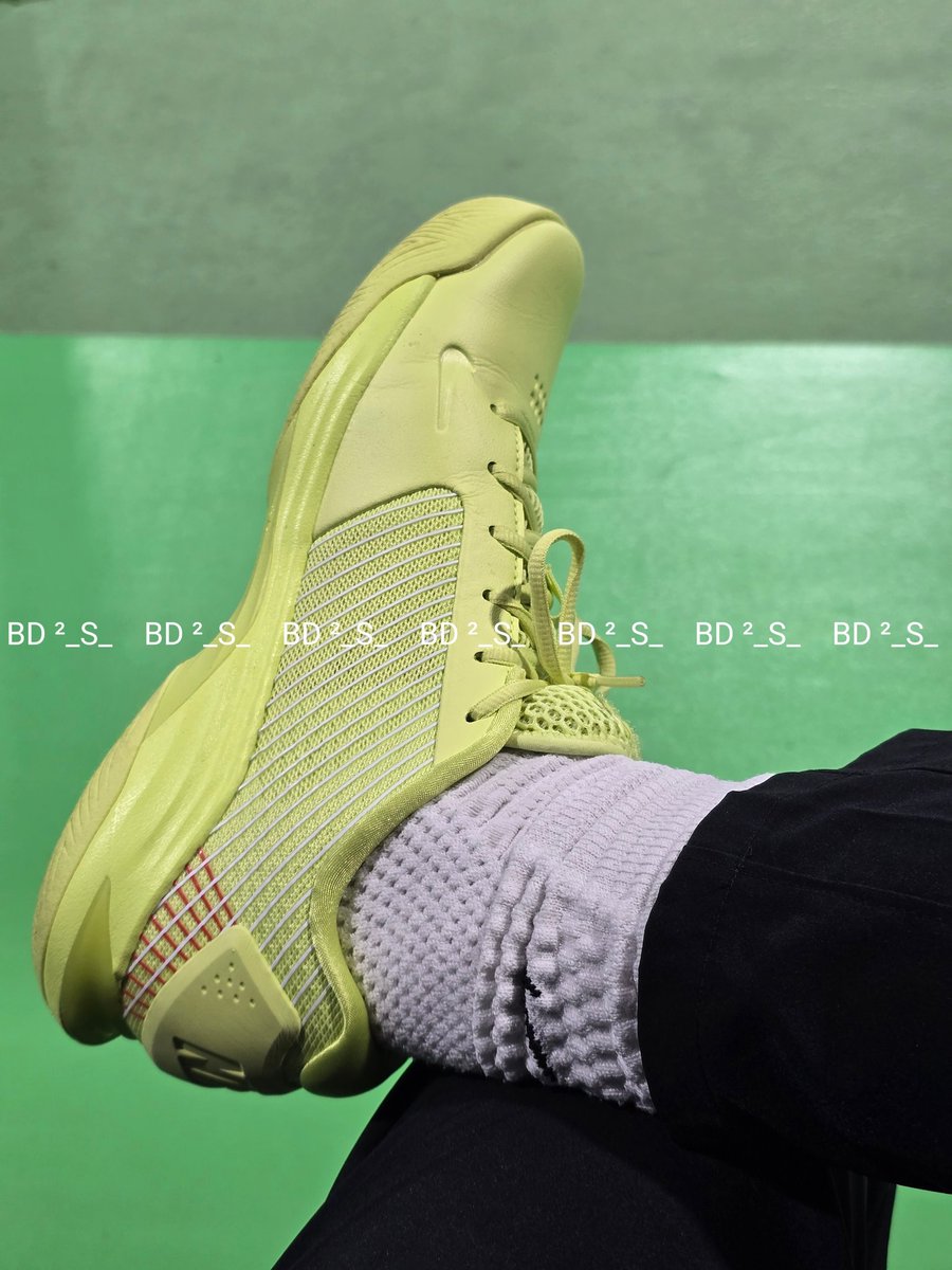 BD ²_ S _ tweet media