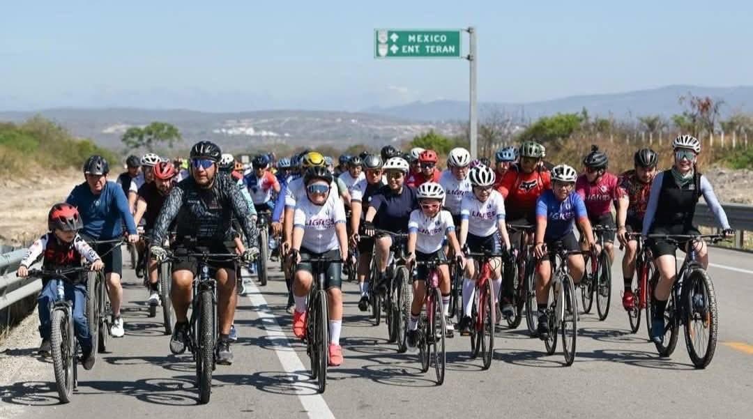 Feliz Día Internacional del Ciclista!!!
#LaCicloviaVa