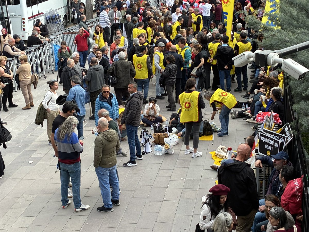 Eğitim Sen tweet media