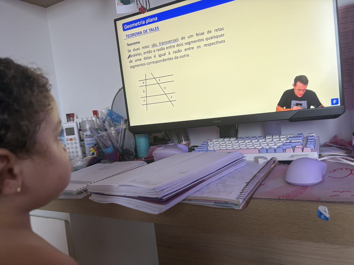 mulher mais gostosa da terra tweet media