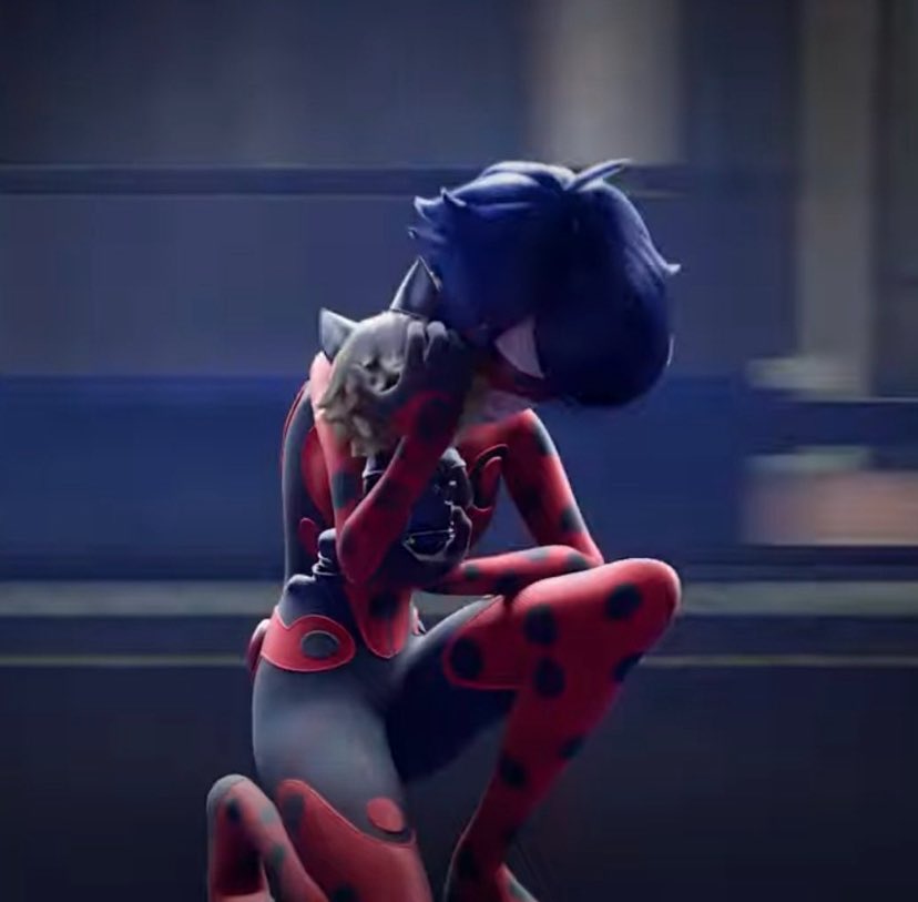 Emma ᡣ𐭩⋆˙⟡ tweet media