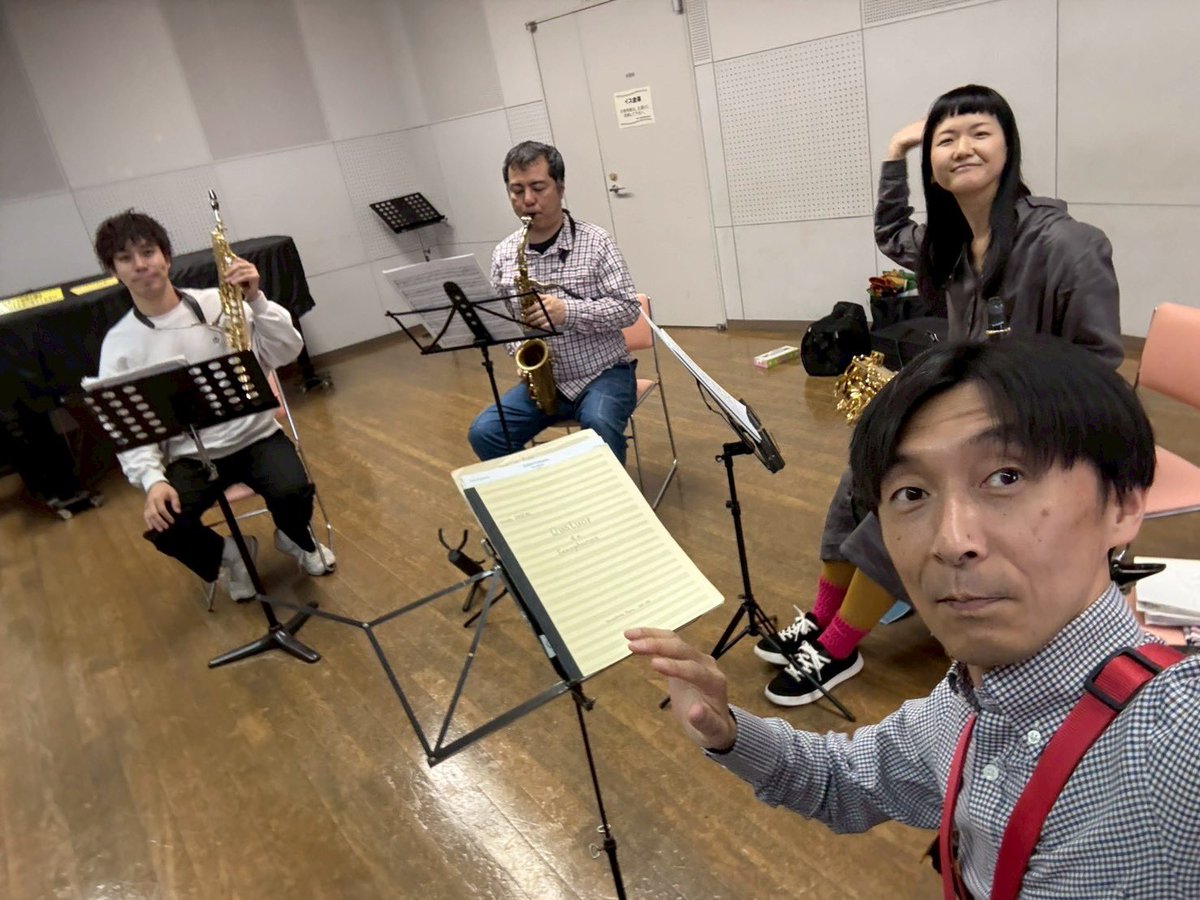 pre_stige_'s tweet photo. サクソフォンカルテット"Q"、福岡公演やります🎷
伝えたいものをしっかりとお届けできるよう、心を込めて演奏します！
【福岡公演】
4月29日(水㊗️)昭和の日
13:30開場/14:00開演
九州キリスト教会館礼拝堂
（福岡県福岡市中央区舞鶴２丁目７－７）
主催:株式会社サウンドテラス様 https://t.co/ern6YagVPX