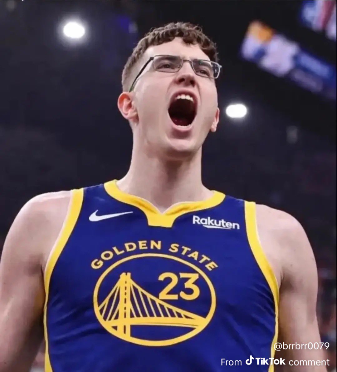 TrulySasuke tweet media