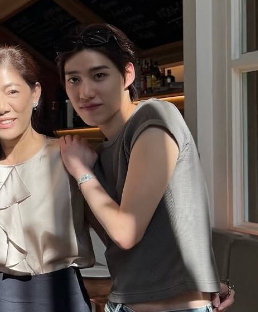 mini (pepper’s babytee)࣪ ִֶָ⋆. tweet media