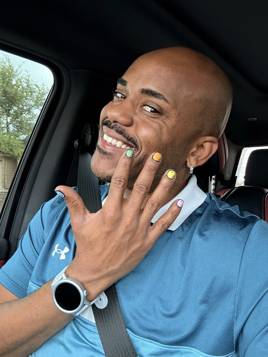 juicyjaypresent's tweet photo. New nails alert https://t.co/lCgdH2RT9x