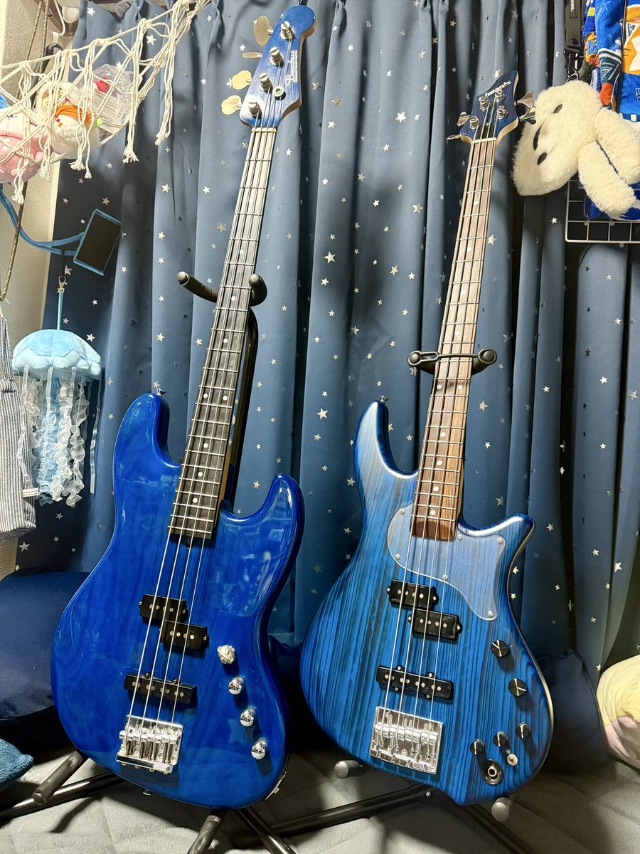 あすお tweet media