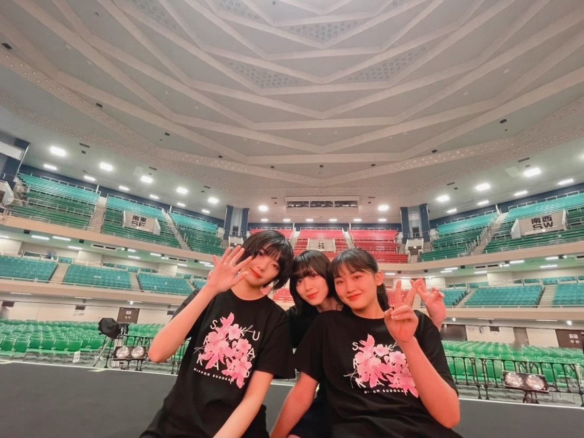 しっく tweet media