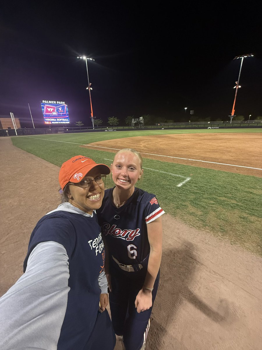 Ashleigh Bronowicz tweet media