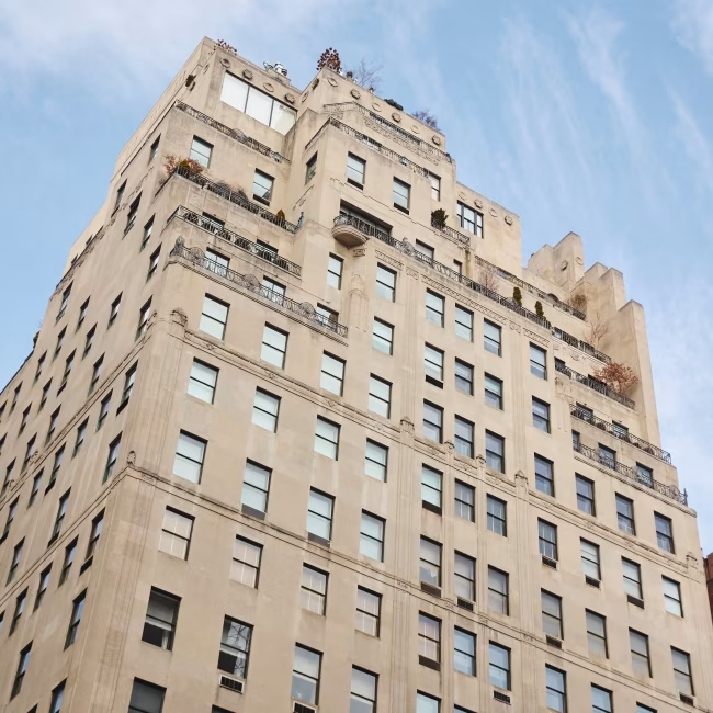 House Tracker tweet media