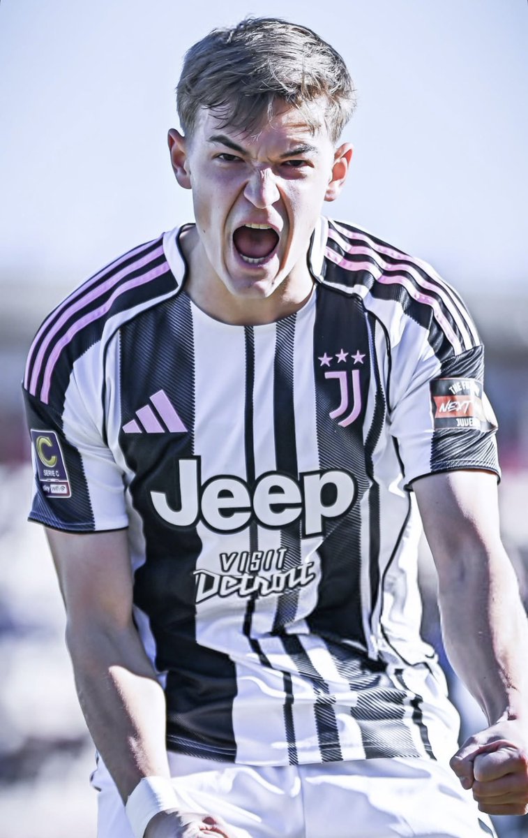 LineaJuve24's tweet image. 🚨👀#Cambiaso sacrificabile e #Cabal sul mercato: David #Puczka pronto al salto?🇦🇹💎

🇮🇹Il laterale italiano resta un profilo appetibile sul mercato, in Italia e non, mentre il colombiano - frenato da tantissimi problemi fisici e un rendimento a tratti catastrofico - è sempre più