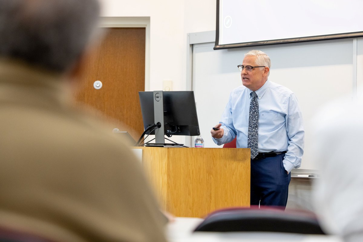 UMKCmedschool's tweet photo. Thank you to Jeffrey W. Wall, M.D., senior director of clinical products for Oracle, for joining us as the guest speaker for our annual AOA Lecture.

Wall delivered a thought‑provoking lecture titled “The Geometry of Meaning: Einstein, Artificial Intelligence, and the Future of Clinical Understanding,” exploring how emerging technologies are reshaping the way we think about medicine and patient care. Thank you, Dr. Wall, for sharing your insight and expertise with our students, faculty and community.
