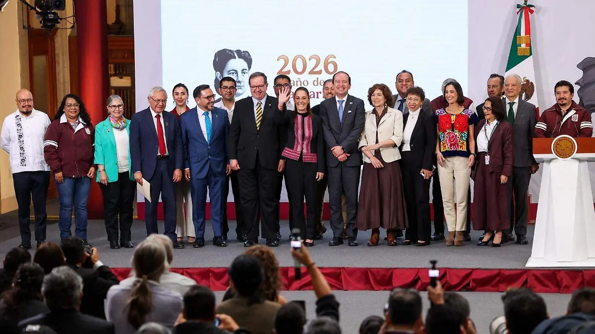 IIUNAM's tweet image. 🏗️ El conocimiento técnico es clave en la toma de decisiones
Investigadora del Instituto de Ingeniería de la UNAM participa en comité de análisis sobre gas no convencional.
goo.su/7LIzj
#Ciencia #UNAM #Ingeniería #México