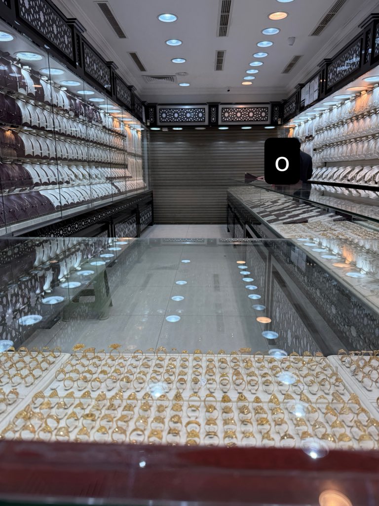 دحوم م م م م م م tweet media