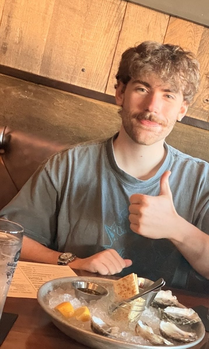 dttwt_community's tweet image. 🧡 our sunshine ☀️ #sap