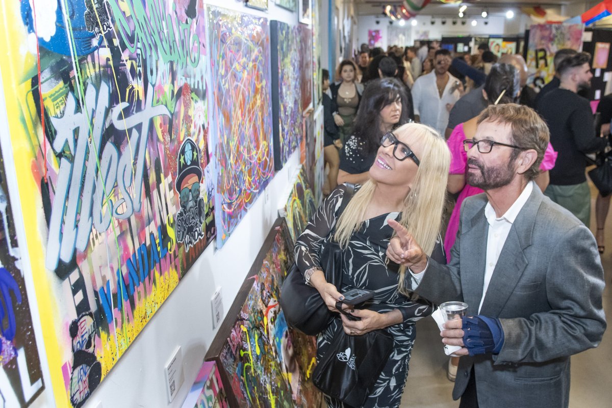 #ArtFundraiser --> Family Resource Center hosts the 9th Annual “Art from the Heart” Gala on Saturday, April 25th from 6 – 9pm. Experience Art from the Heart, a fun in-person event where creativity &amp; passion come alive, taking place <a href="/mana_wynwood/">Mana Wynwood</a> themiamiartscene.com/event/9th-annu…