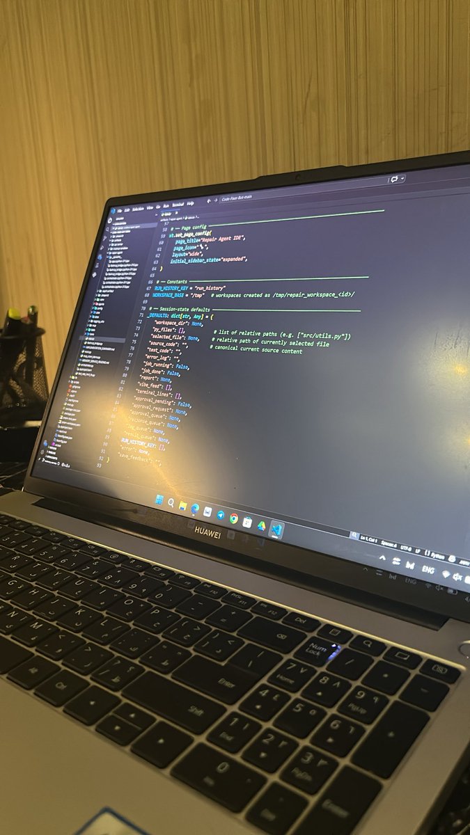 OftenSaleh's tweet photo. من أغرب وأعقد المشاريع ان مطلوب مننا نطور 
 باستخدام ال Vibe Coding
وينطلب منك مشروع مبني على
 Agent-to-Agent Protocol
وفجأة تقرر تعقّدها أكثر وتبني
 نظام يصلّح الأكواد تلقائيًا 😵‍💫 https://t.co/M0qxWlIVQo