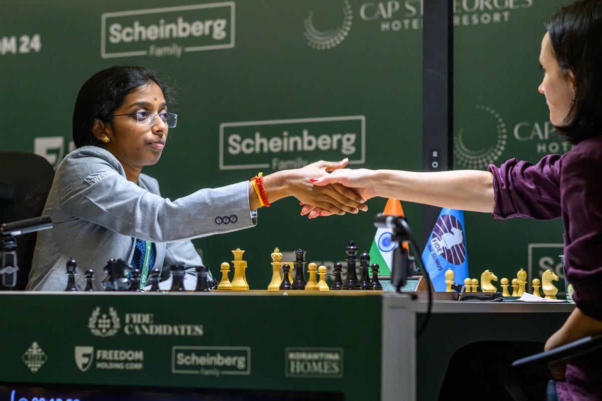 IndiainCyprus's tweet image. ♟️🇮🇳 A proud moment for #India in #Cyprus. Heartiest congratulations to GM R. Vaishali @chessvaishali on her historic victory at the @Fide_Chess Women’s Candidates 2026.

High Commissioner Mr. Manish @ManishGIfs and the entire team of @IndiainCyprus extend their warmest