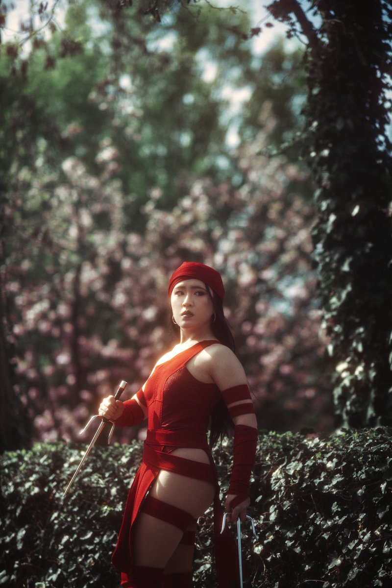 “I am not a dancer, or an artist, or a hero. I am no longer a daughter or a lover… victim or student or slave. I am and will always be… someone’s assassin.” 💥⚔️
—————————
Elektra Cosplay by me <a href="/aegiscostuming/">lia</a> 
—————————
Photo by kirahana.psb 📸♥️
#ElektraNatchios #Daredevil