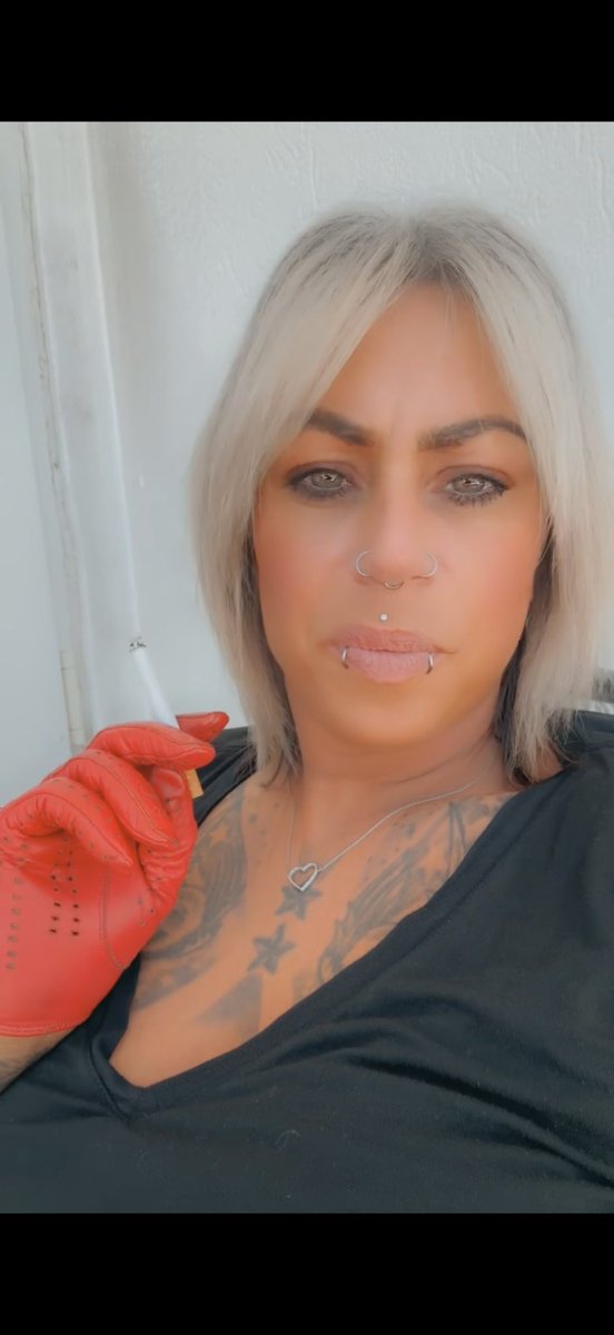 GoddessK 🚬🚬🚬 tweet media