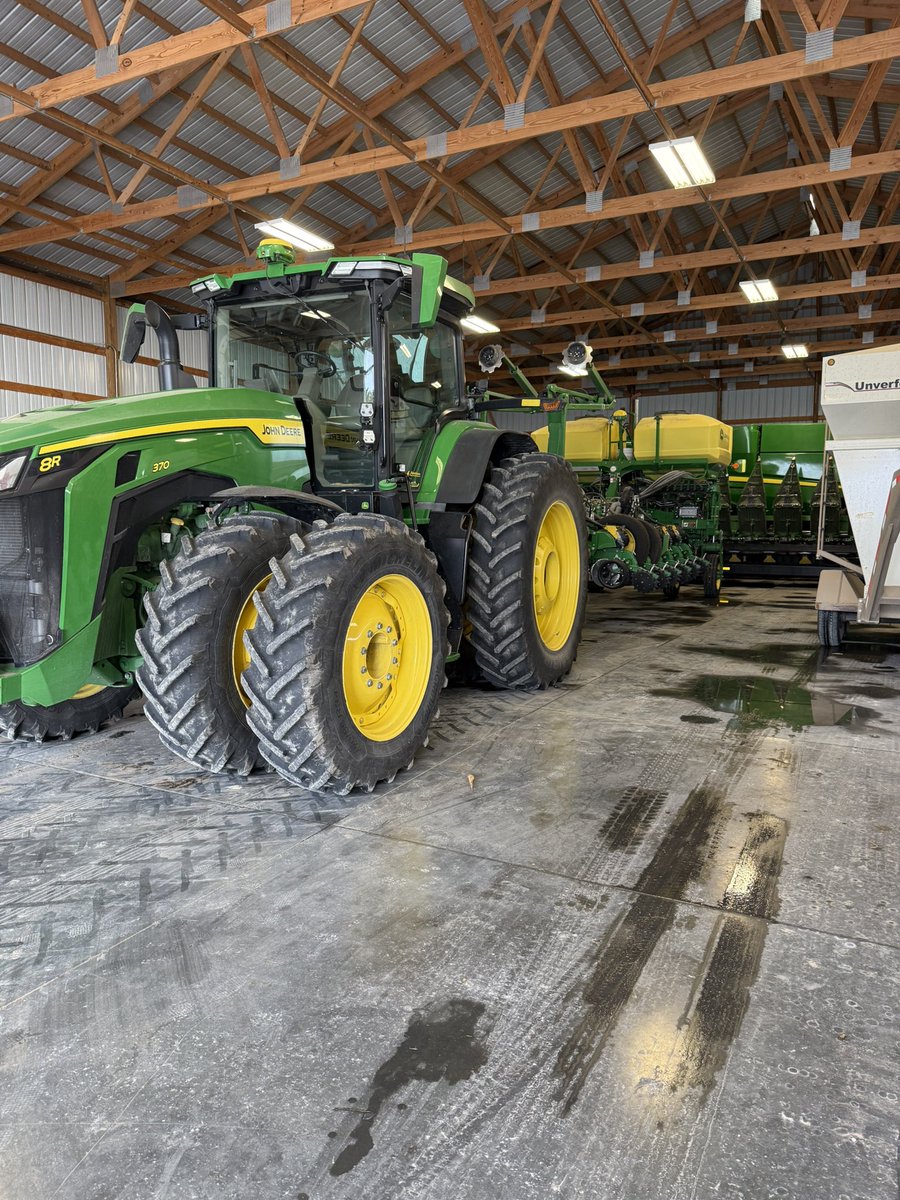 Mike Carlson tweet media