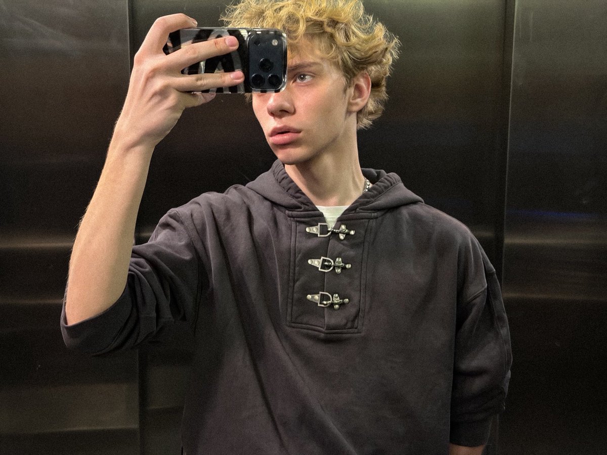 Níle tweet media