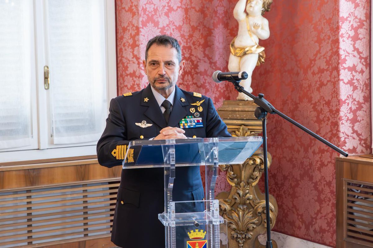 SM_Difesa's tweet image. 📍Roma
✍️Firmato il Protocollo d’Intesa tra lo Stato Maggiore della Difesa e la Procura Generale Militare presso la Corte Suprema di Cassazione.
Il Sottocapo di #SMD, Generale di Squadra Aerea Luigi Del Bene, e il Procuratore Generale Militare pro tempore, Maurizio Block, hanno