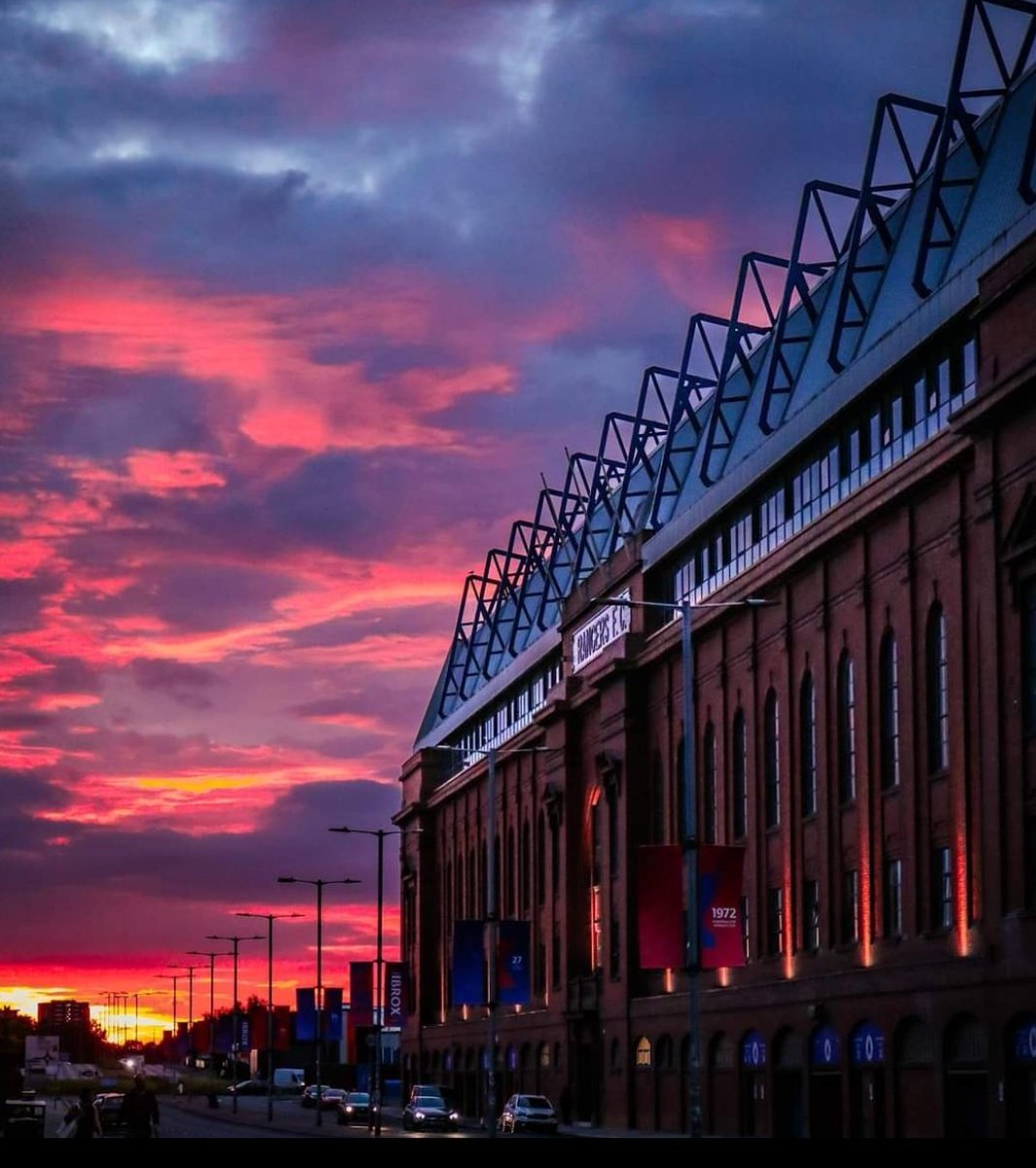 NewcoJoe72's tweet photo. Majestic 💙🇬🇧 https://t.co/h3Erp8kQ0i