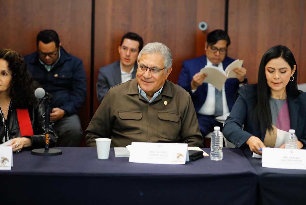 Alfonso Cepeda Salas tweet media