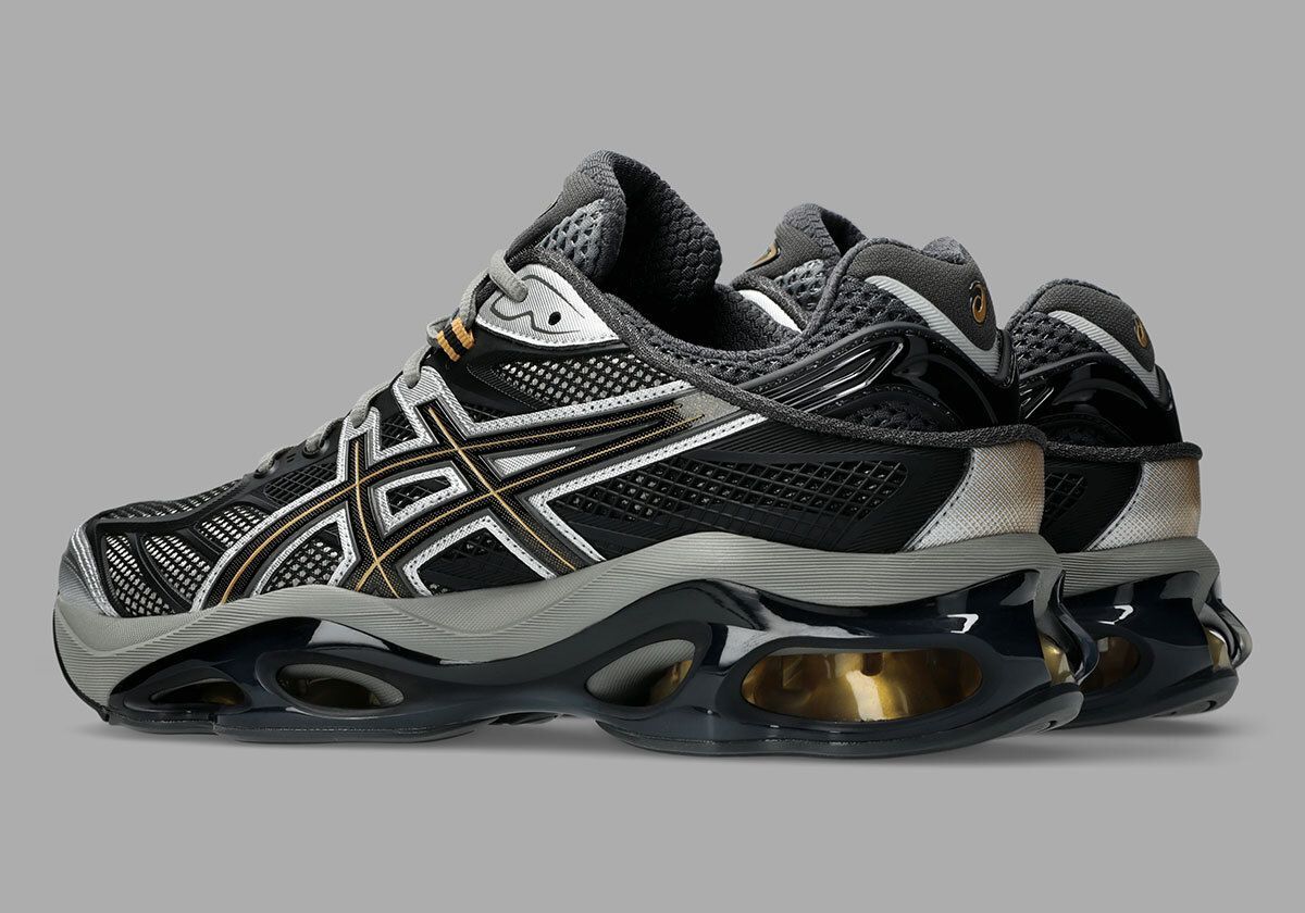 Sneaker News tweet media