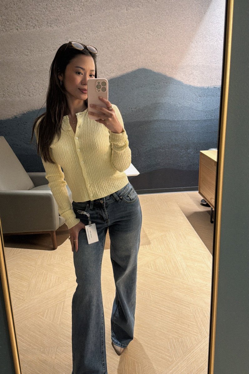 5280skibum's tweet image. Anyone that feels like gooning over my daughter, DM me #daughter #goon #DM #chat