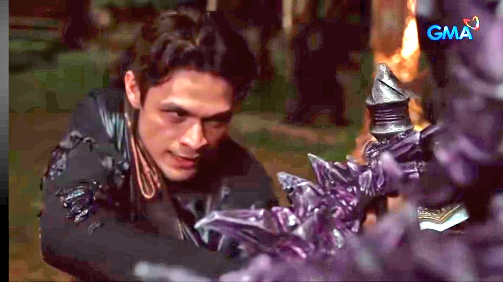 amphybursoc's tweet image. #SanggreLabanSapiro
Nice kick Darun
@thedonlucas