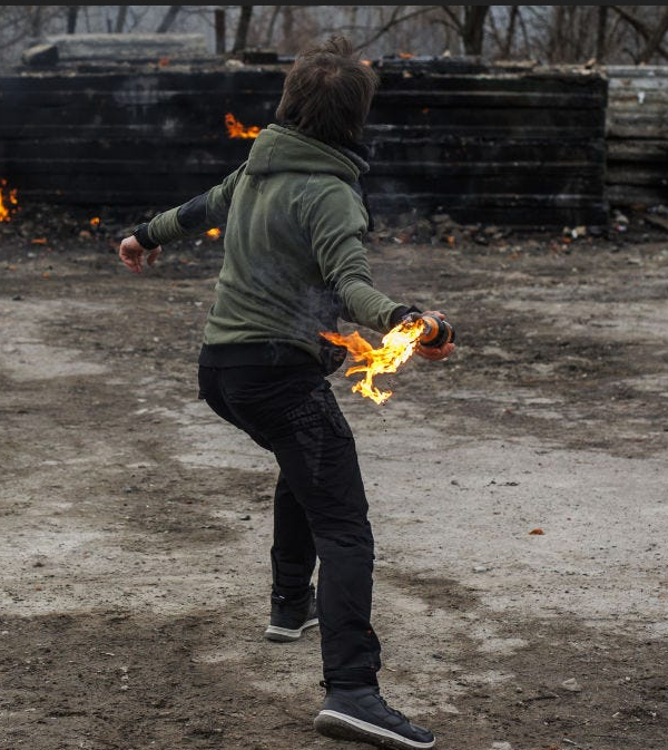 maisumcarneiro's tweet photo. O terrorista que atirou o cocktail Molotov na Marcha pela vida e que foi hoje a Tribunal é militante do PS.
Se fosse do Chega isto abria os telejornais todos. https://t.co/0Lja0cmUjz