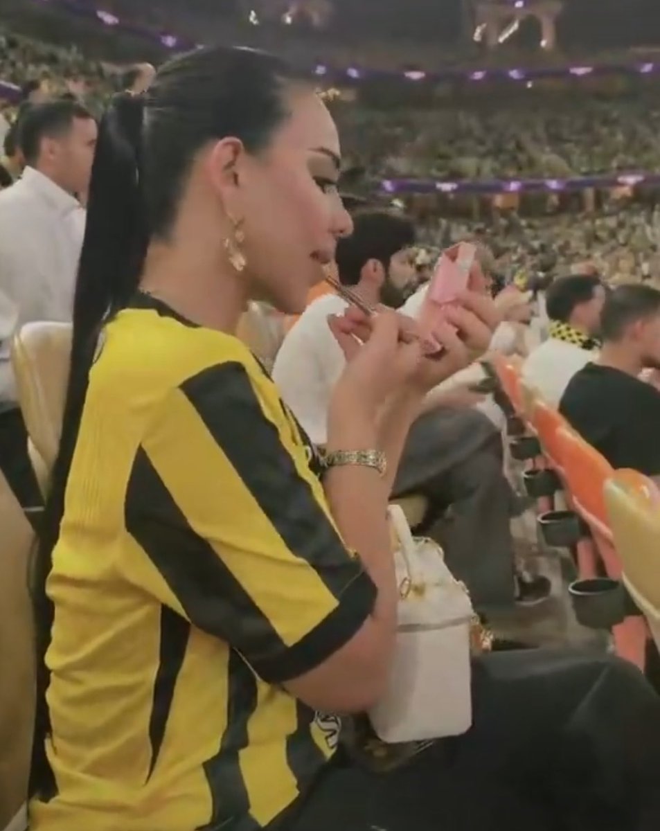 وصايف tweet media