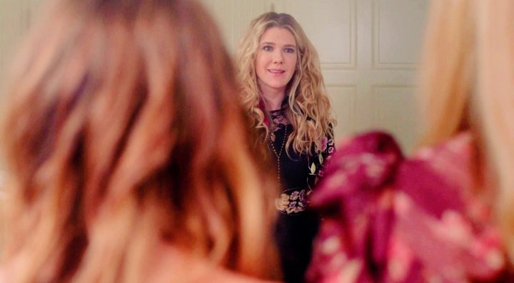 mistysrabe's tweet photo. find someone who looks at you the way misty looks at cordelia 🥹 https://t.co/OkxsrilZcN