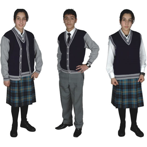 Öyle uzun saçlı eşofmanlı falan talebe mi olur zaten kardeşim

Biz 5. sınıfı bile subay traşlı siyah kunduralı okuduk

Babadan anadan da yeteri kadar dayak yedik hamdolsun ki kahpe evladı olma ihtimalimiz düşük olsun