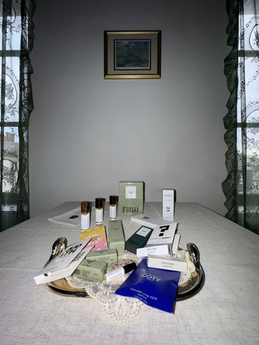 𝔙𝔞𝔫 ℌ𝔢𝔩𝔰𝔦𝔫𝔤 tweet media