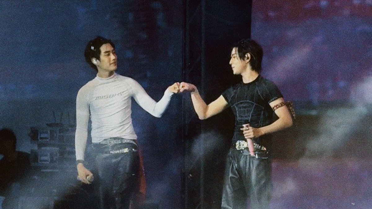 ◟✦ kkaowyw🤘🏻🍒 tweet media