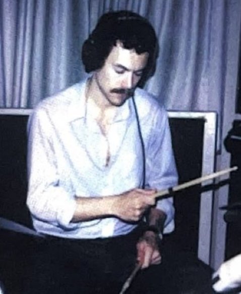 a ᥫ᭡ tweet media