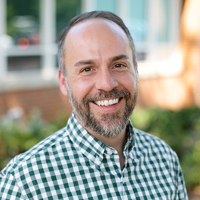 Youth_Nex's tweet image. #YNSpeakerBureau: Meet Dr. @ChrisChangBacon, who researches #equity in multilingual &amp;amp; #multicultural contexts!

He is available to speak  at your future event on #language #learning in K-12 settings, #teacher #education &amp;amp; more. 

More -&amp;gt; youthnexdrive.virginia.edu/chris-chang-ba…