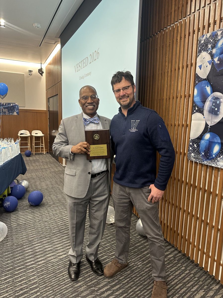 NovaEngineer's tweet photo. Stephen Jones, EdD, celebrates 20 years leading Villanova’s VESTED program. What started with 10 students has grown to 800+, opening doors to STEM for high school students from under-resourced communities. Congrats, Dr. Jones! https://t.co/i7zQ2zFmc6