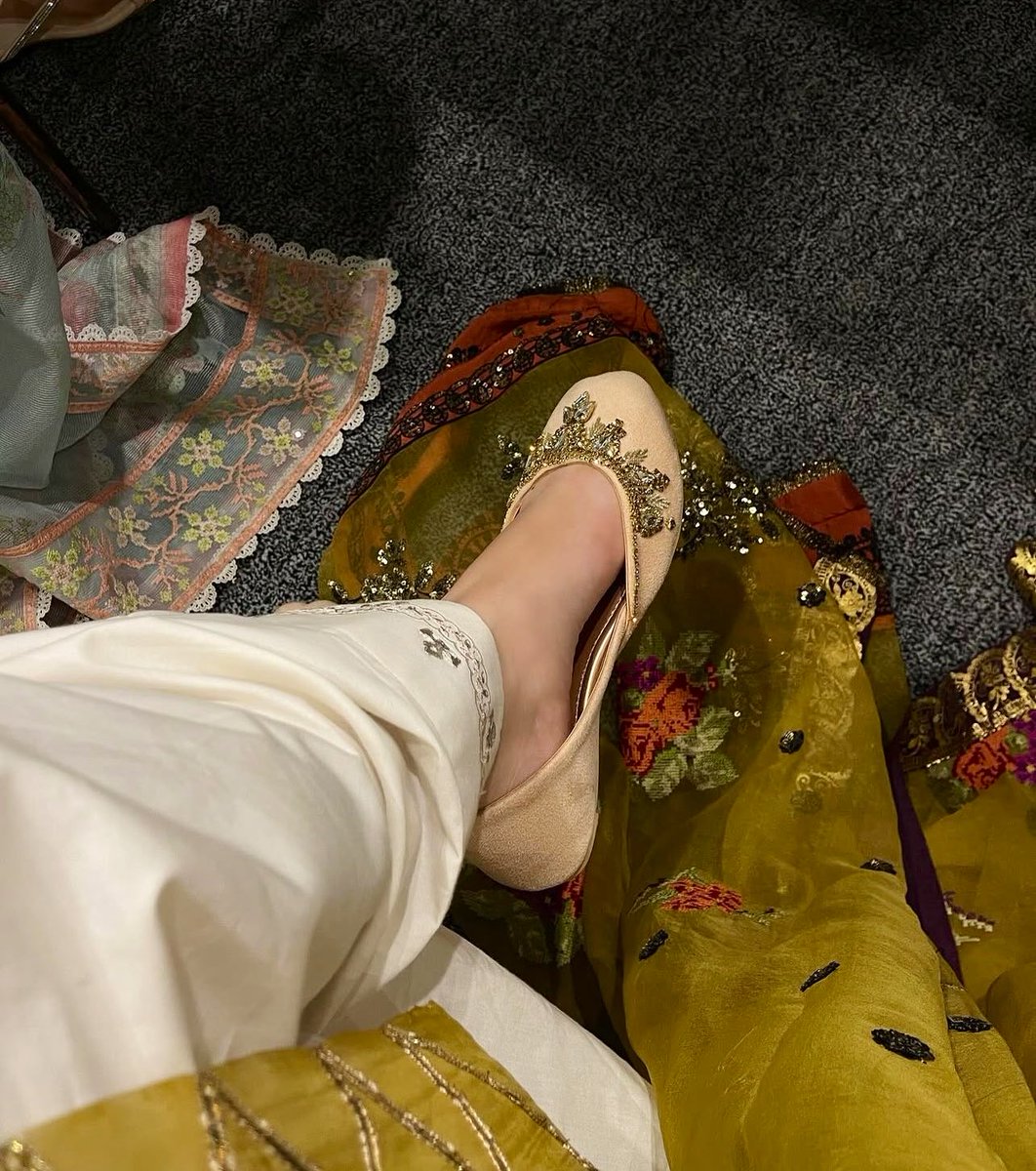 𝗠u𝗿𝘀𝗵𝗮𝗮 👑 tweet media