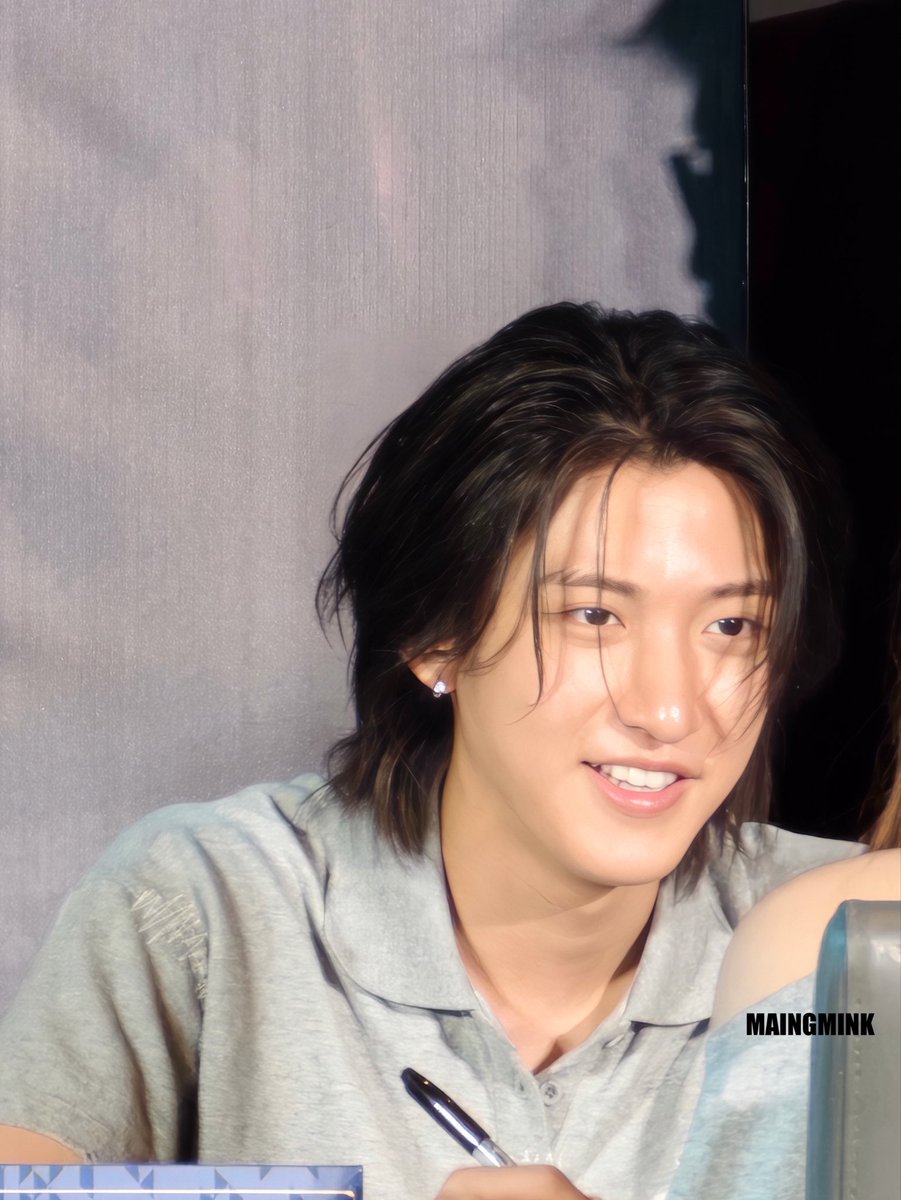 st4rvneizz1_ tweet media