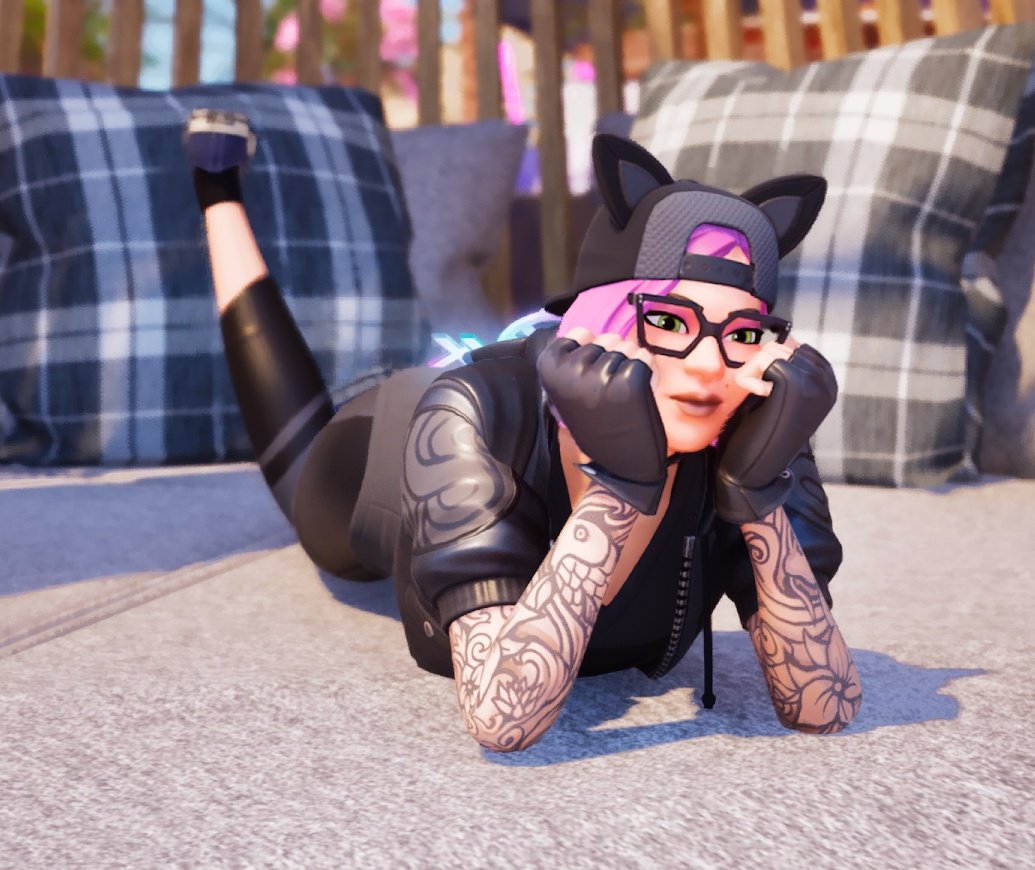 A quiet day 😌🍃
#Lynxfortnite #fortnitelynx
 #Lynx #fortnitecapture #fortography #fortnitecreative #fortnitephotography