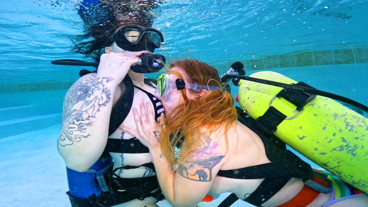 Aquaphilias- See you at FetCon26!🌊🌊🦈🤿 ! tweet media