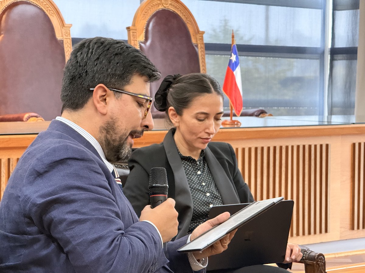 Derecho U. Austral de Chile tweet media