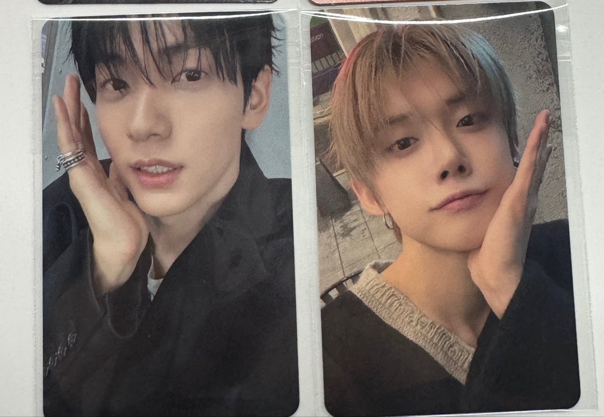 hourly yeonbin tweet media