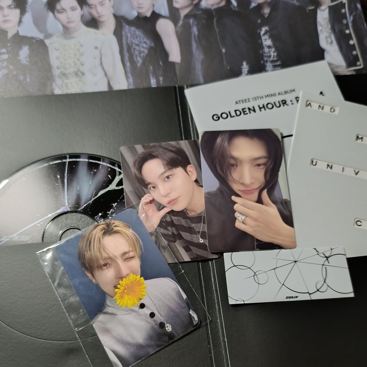 qwertywwf's tweet photo. ZUPER DUPPER MEGA SUPER STAR EGILUY🫰🏻🫰🏻😋😩🫰🏻🫵🏻 nice pull tidak menyangka diary ver. yg pulang Matz💖🙂‍↕️🫸🏻 Z ver. pun ga kalah luar biasa MINGI GUE AKHIRNYA PLG COKK 😩😩😩🫰🏻🫵🏻 

gatau muk ngetiknap lg bye😫🫸🏻💗 https://t.co/KLTn9ndHoU