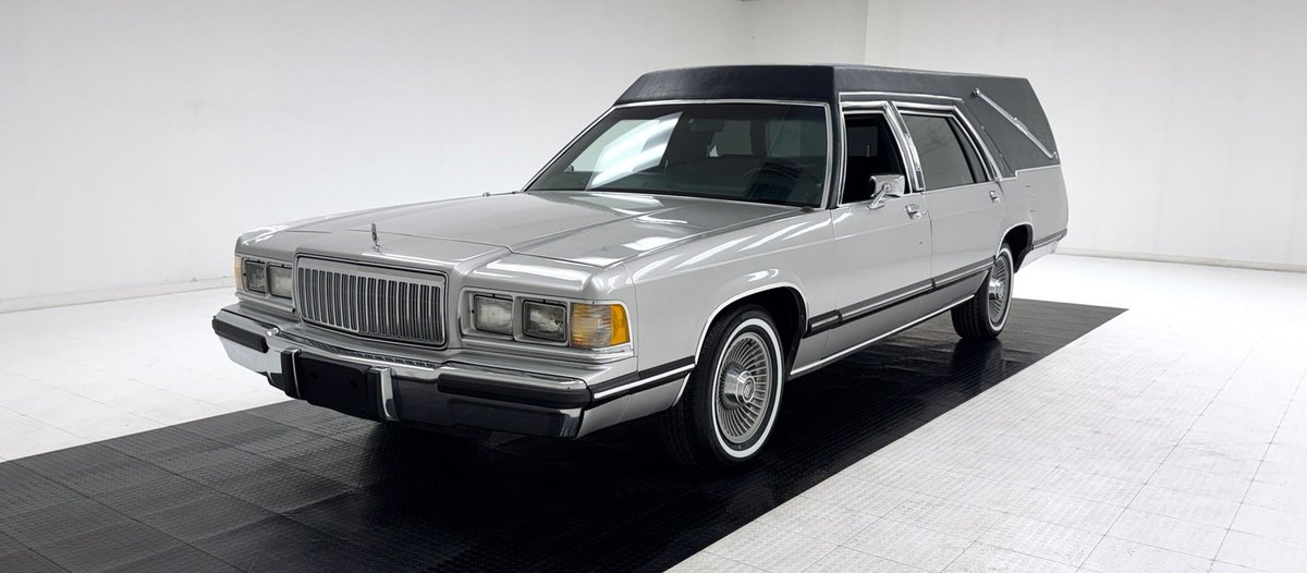HearseForSale's tweet photo. Hearse for sale! 1989 Mercury Grand Marquis GS Eagle Coach Hearse - https://t.co/Z2eDPUaB8V This post contains eBay affiliate links — we may earn a small commission. #hearse #funeralcar #hearseforsale #ad https://t.co/FijPMR32vQ