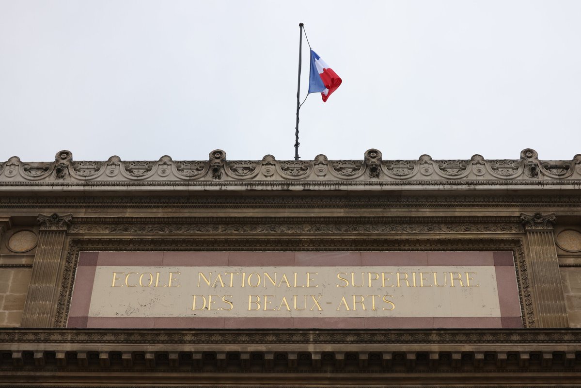 Le Parisien tweet media