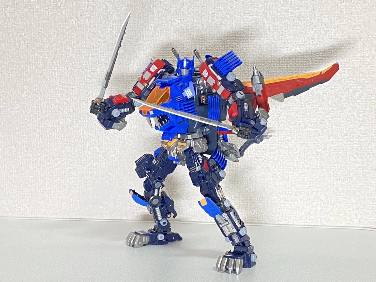 stanbexvcntvres's tweet photo. #ダイアクロン
#ゾイド
#トランスフォーマー
#Diaclone
#ZOIDS
#Transformes
SHIELD-D-PRIMEを改造してみた！
翼が着く前は尻尾がいらないと思っていたけど、翼があるとデビル感があって尻尾ありのがいい感じw
翼の位置が少し低くので、もう少し上に取り付ける方法を模索中！
いい方があったら教えて！ https://t.co/dHI1NQqclz